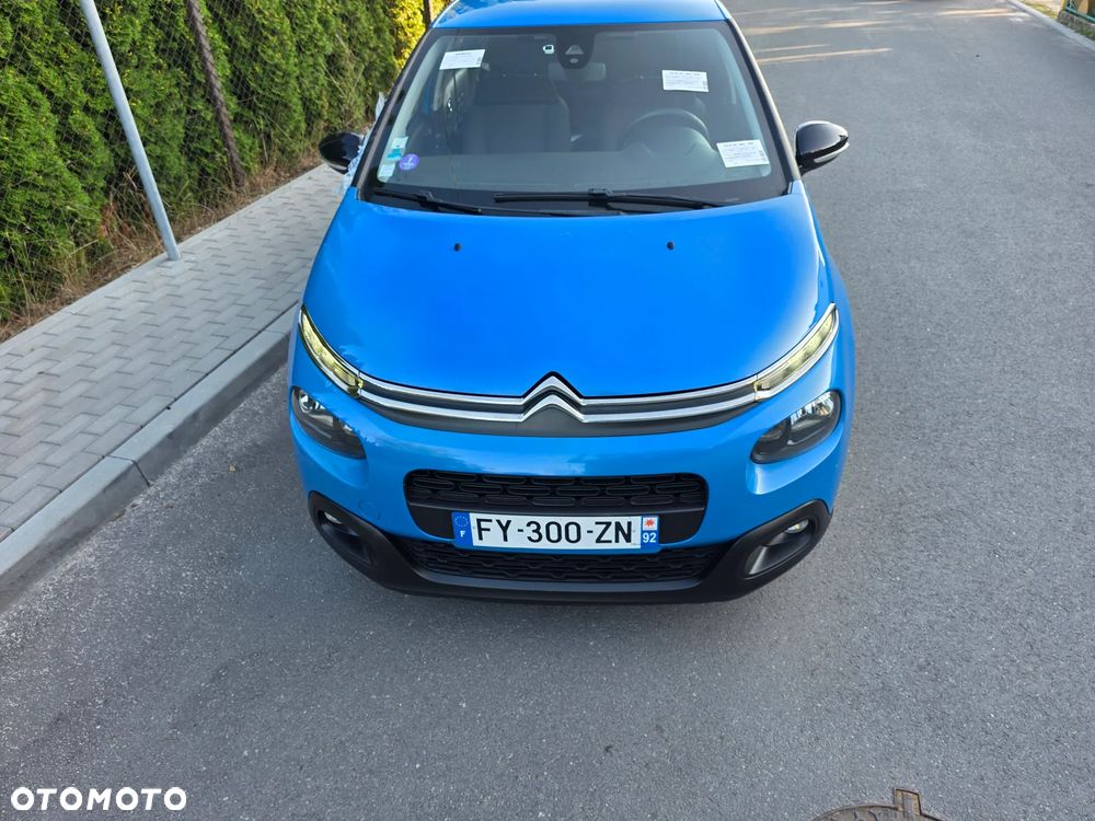 Citroën C3 Pure Tech 82 SHINE - 2