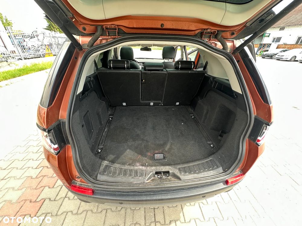 Land Rover Discovery Sport - 19