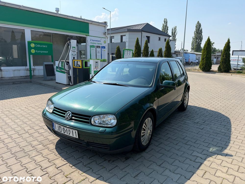 Volkswagen Golf - 3