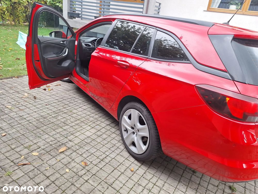 Opel Astra IV 1.6 CDTI Sport - 14