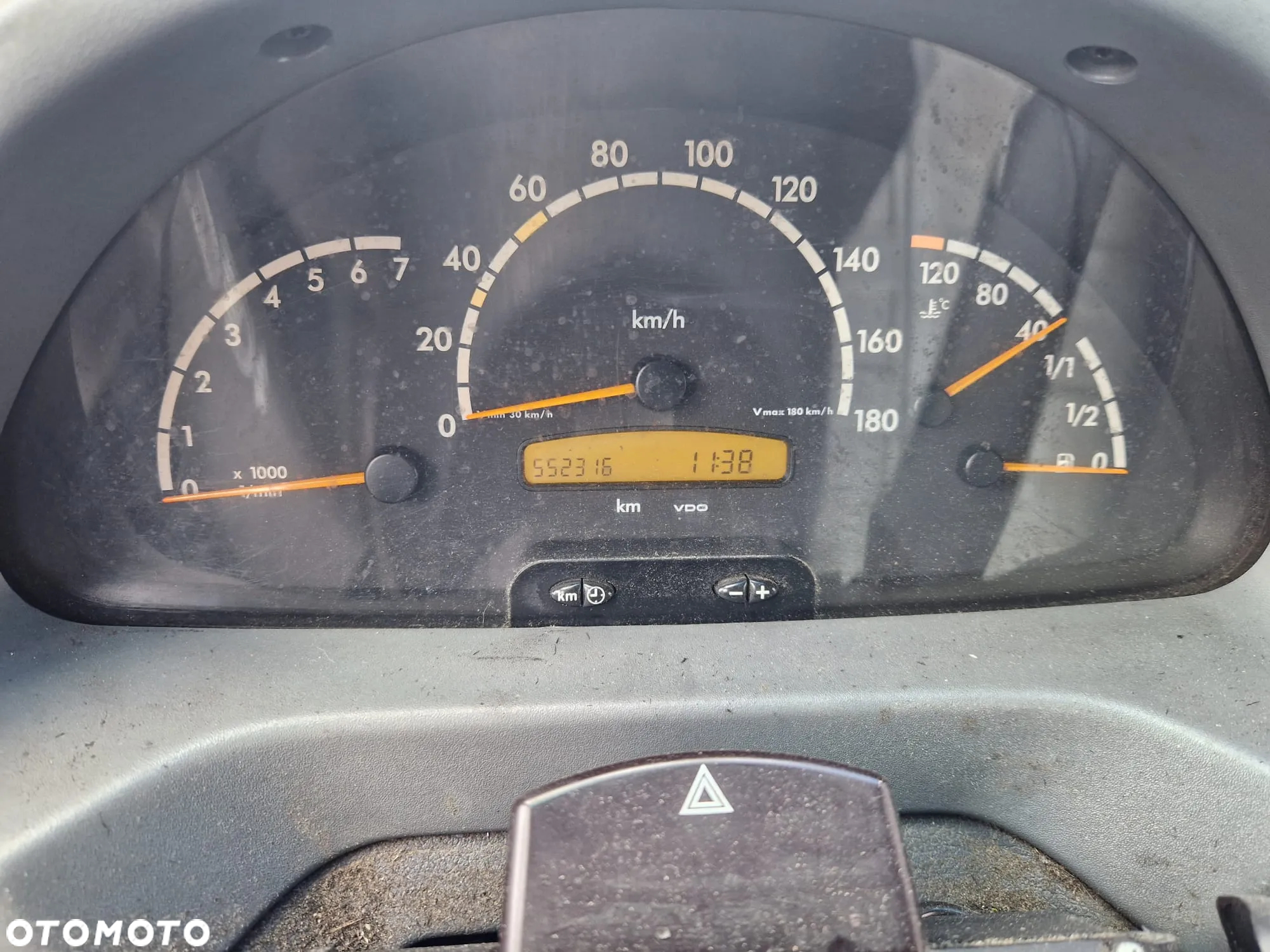 Mercedes-Benz sprinter - 10