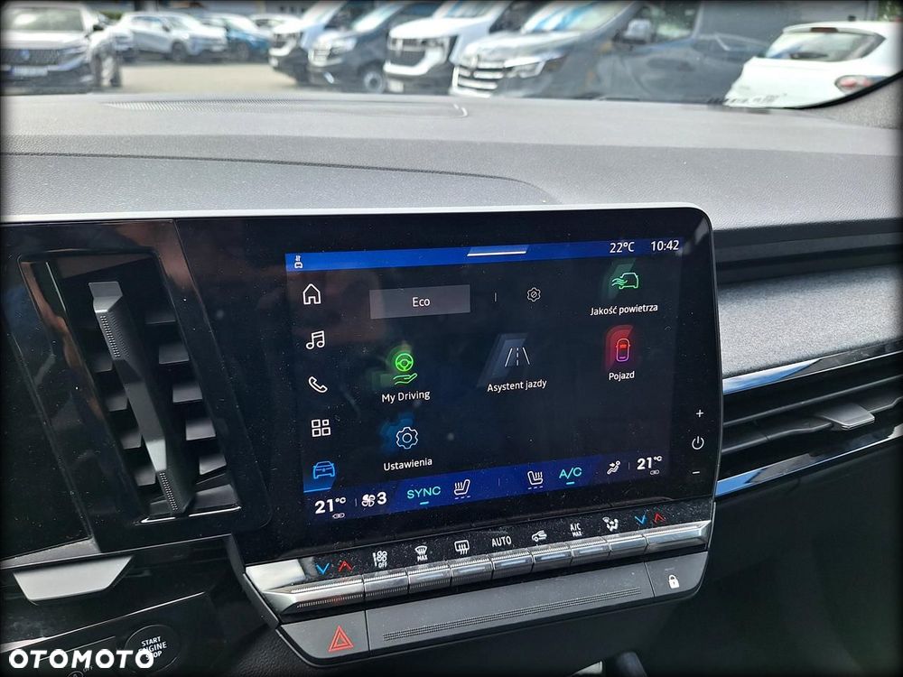 Renault Austral 1.3 TCe mHEV Evolution - 27