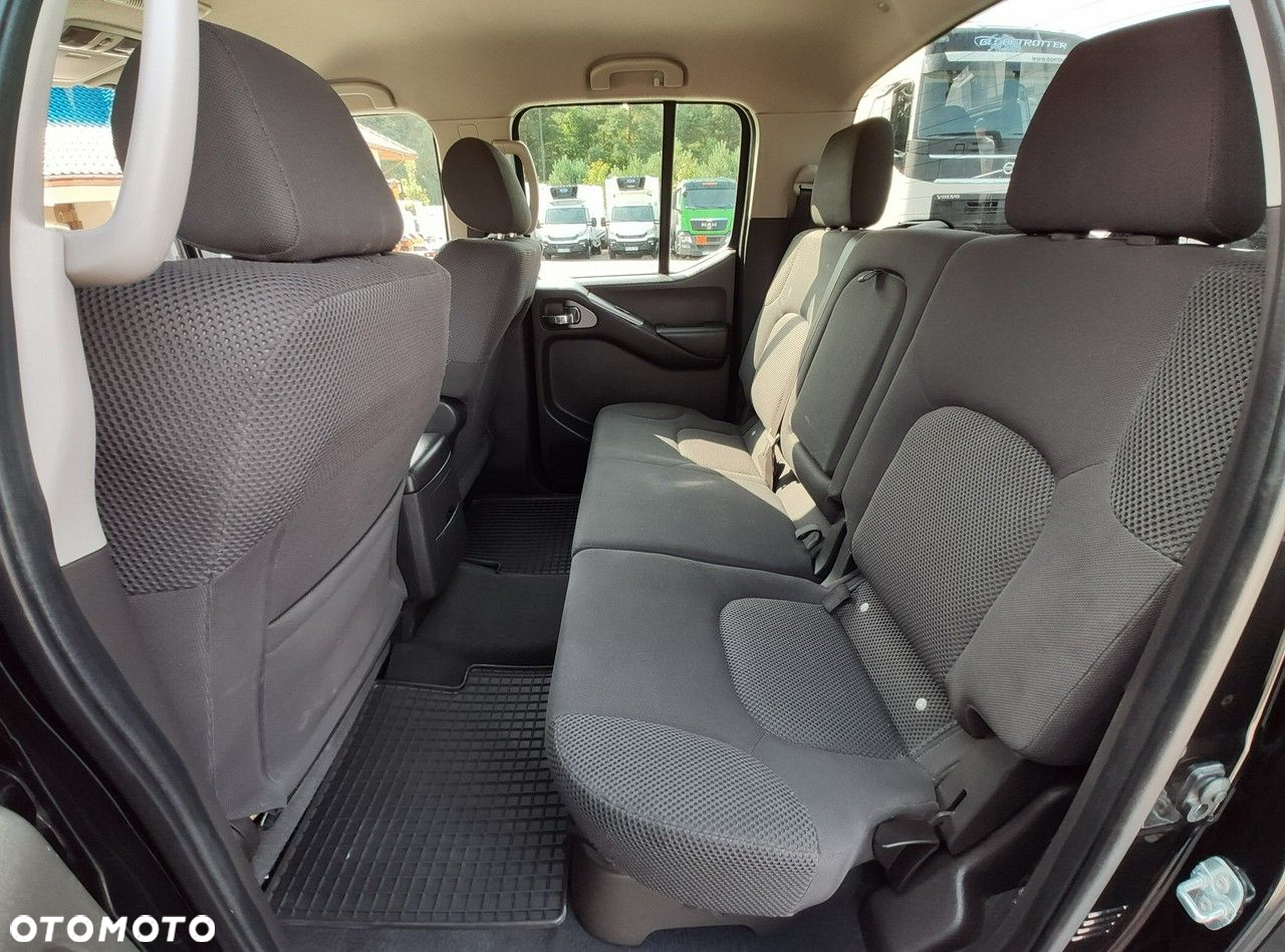 Nissan Navara - 26