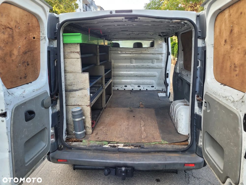 Opel Vivaro - 11