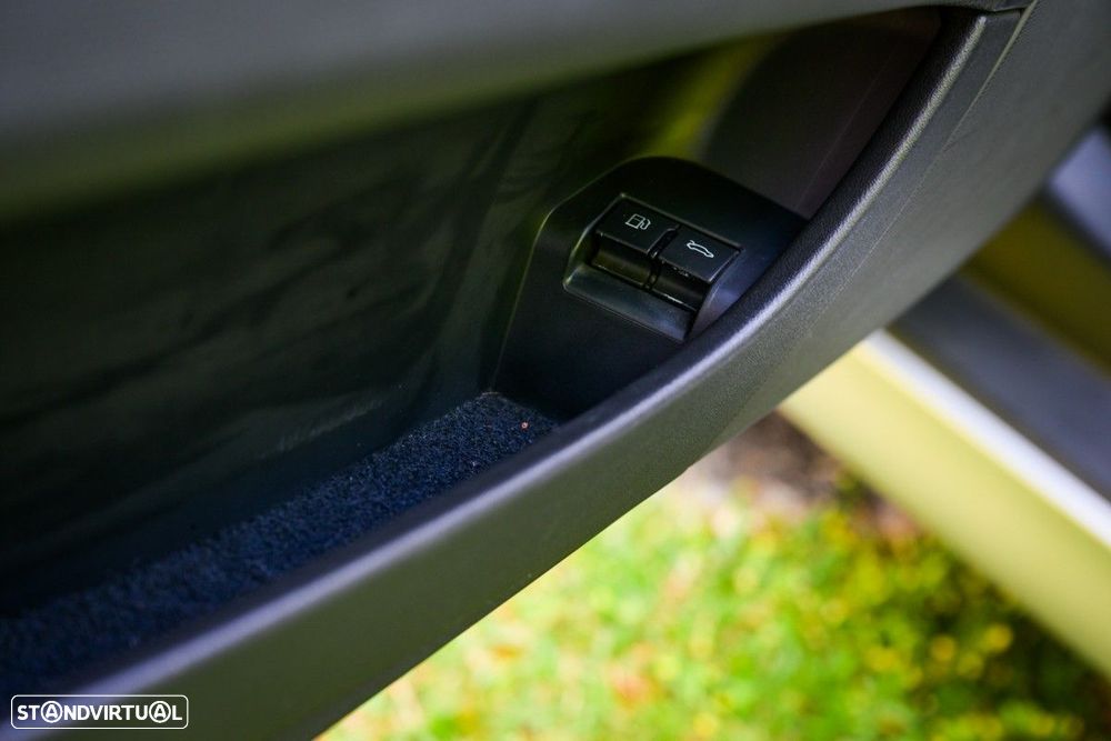 Audi TT Coupé 2.0 TFSI S-line S tronic - 33
