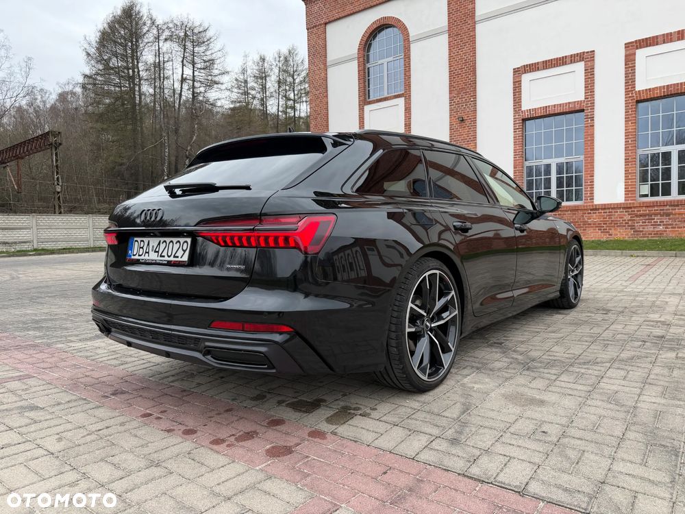 Audi A6 Avant 40 TDI quattro S tronic S line - 11