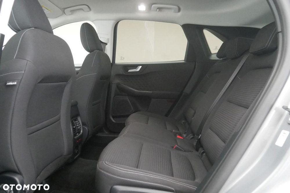 Ford Kuga - 15