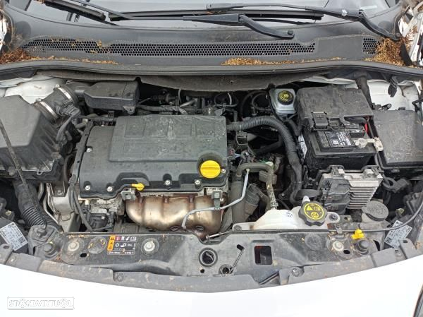 Para Peças Opel Corsa E (X15) - 8