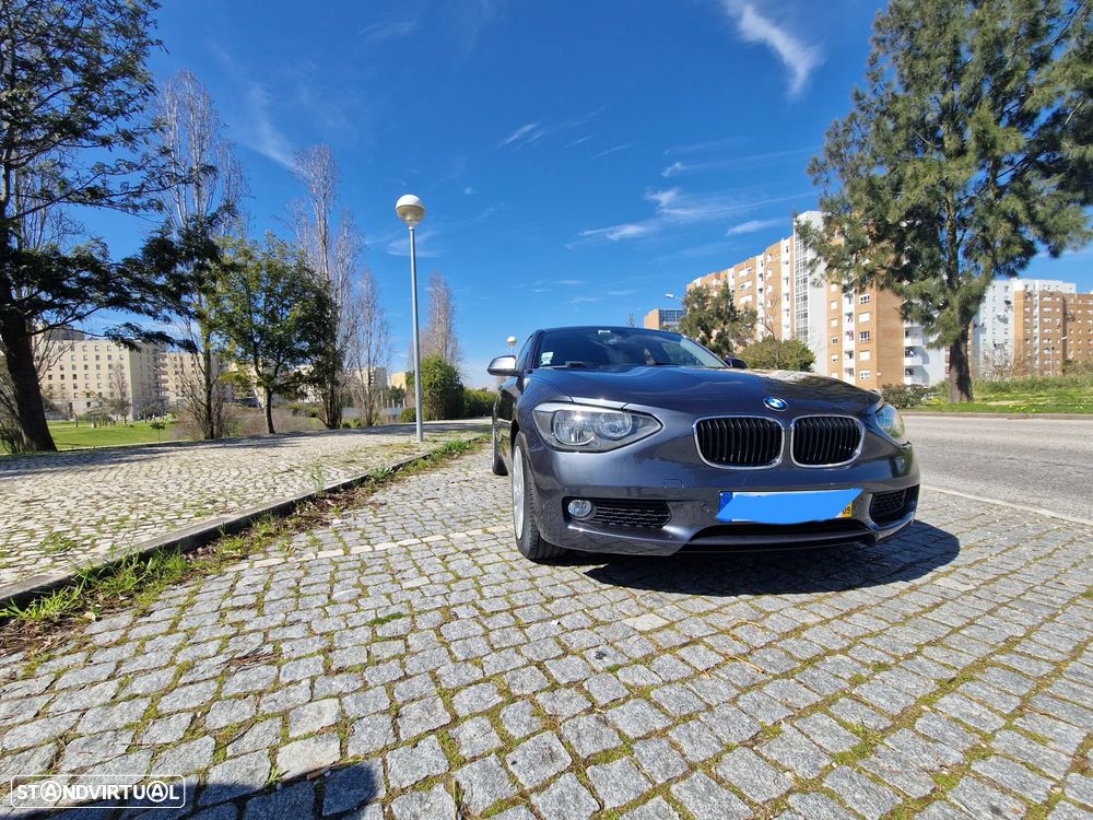 BMW 116 d EfficientDynamics - 4