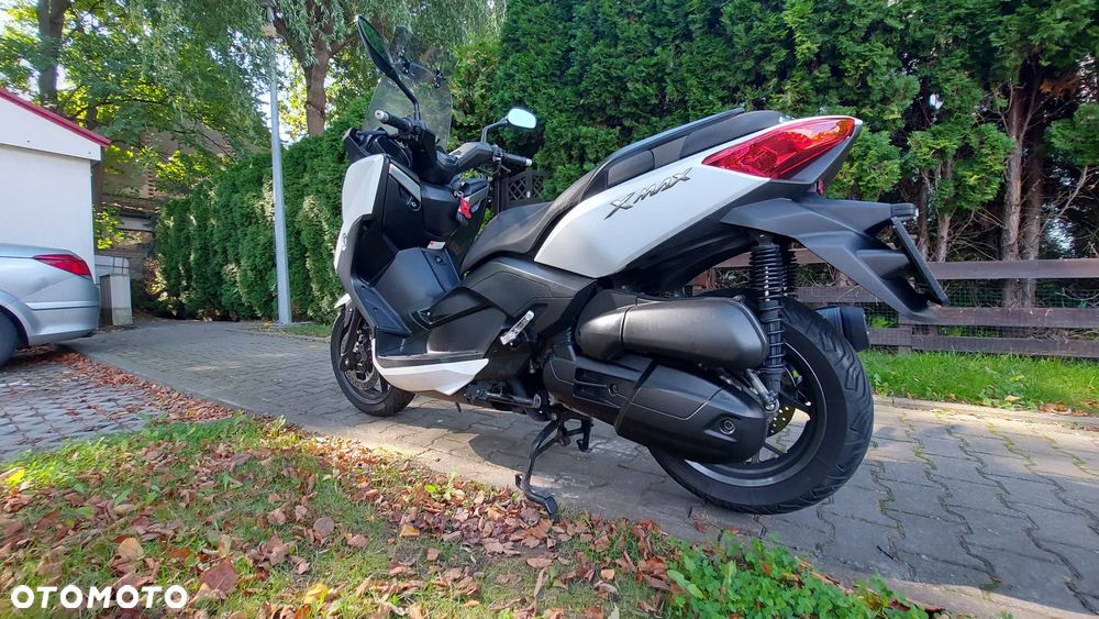 Yamaha X-max - 3