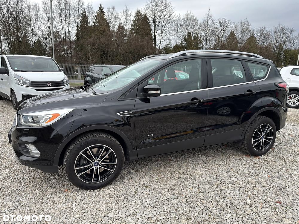 Ford Kuga 2.0 TDCi 4x4 Titanium - 4