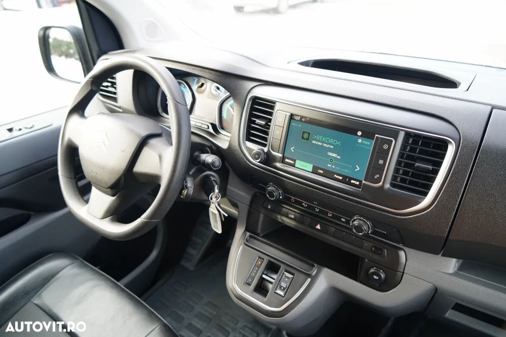 Citroën E-JUMPY XL / TABLĂ / Furgonetă / AUTOMATĂ / ELECTRICĂ / IMPORTATĂ / 2022 - 29