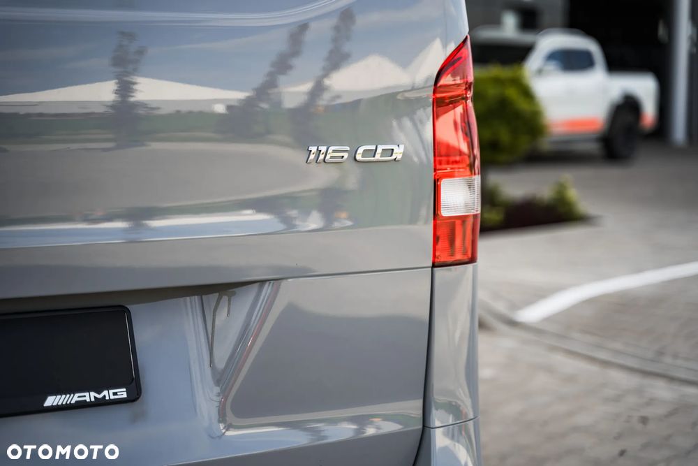 Mercedes-Benz Vito - 12