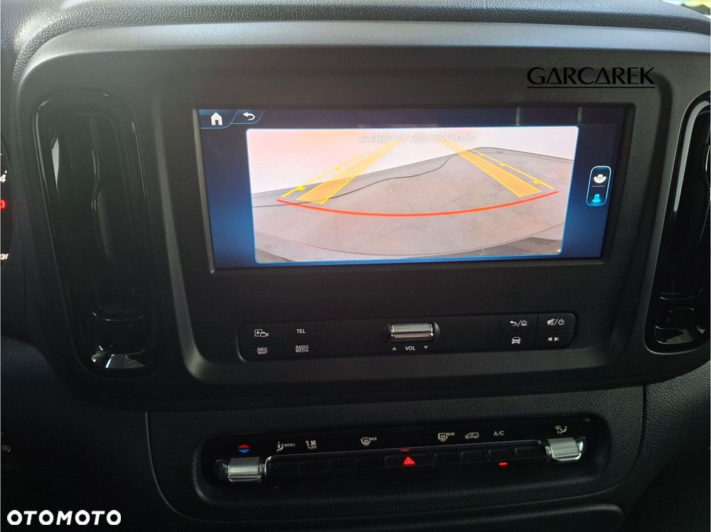 Mercedes-Benz Vito - 21