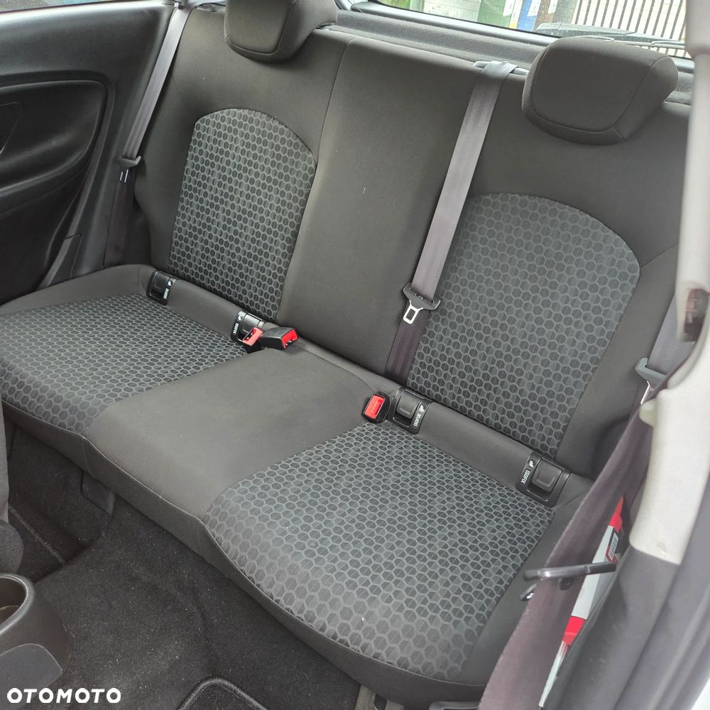 Opel Corsa - 9