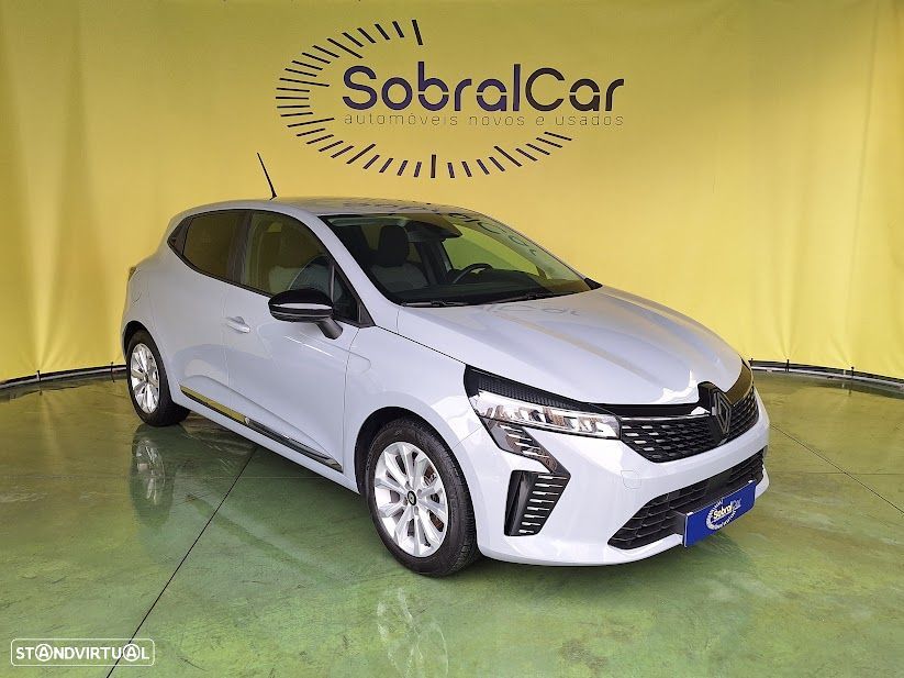Renault Clio 2024 photo 2