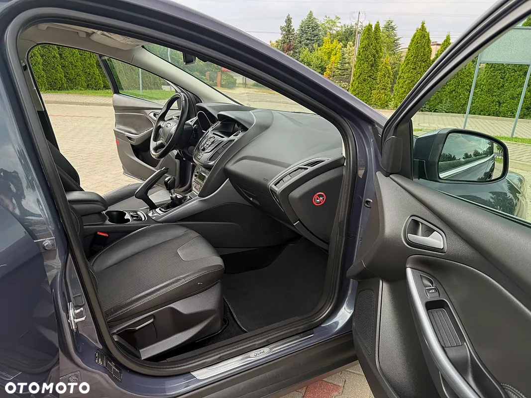 Ford Focus 1.6 EcoBoost Start-Stopp-System Titanium - 17