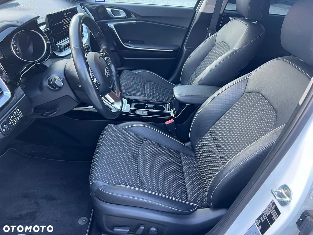 Kia Ceed SW 1.6 GDI DCT OPF Plug-in-Hybrid Spirit - 22