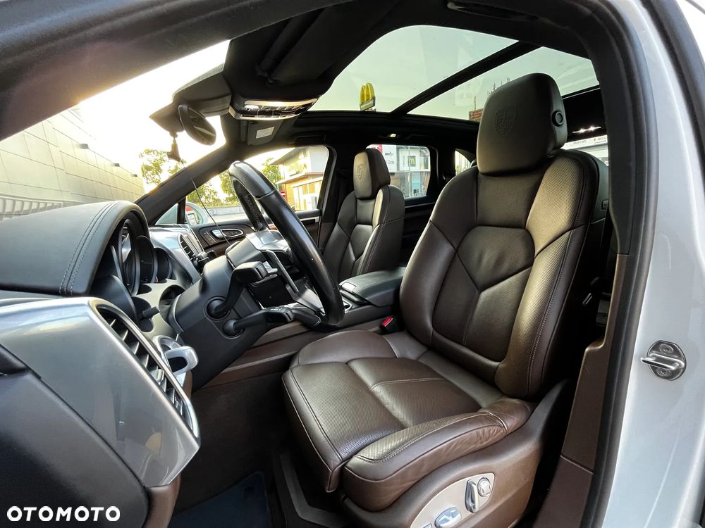 Porsche Cayenne Diesel - 9