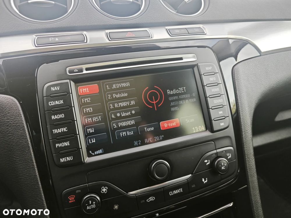 Ford S-Max - 12