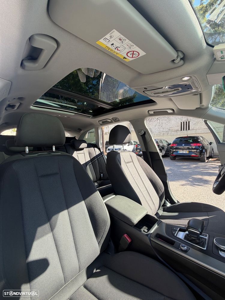 Audi A4 Avant 2.0 TDI ultra S tronic - 11