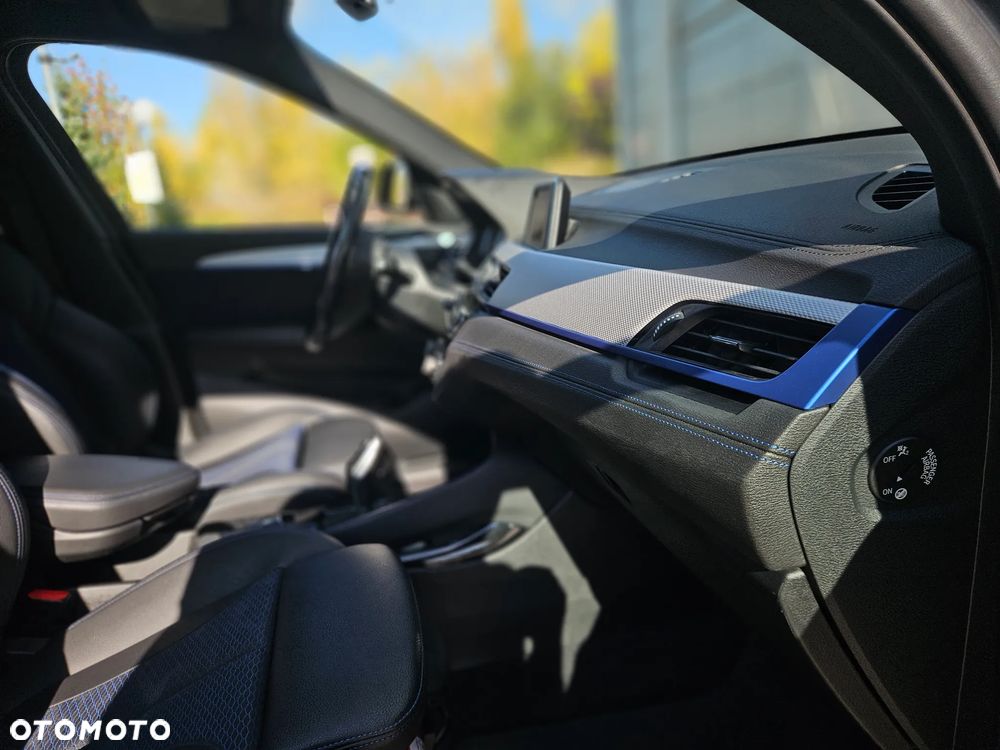 BMW X1 sDrive18i M Sport - 25