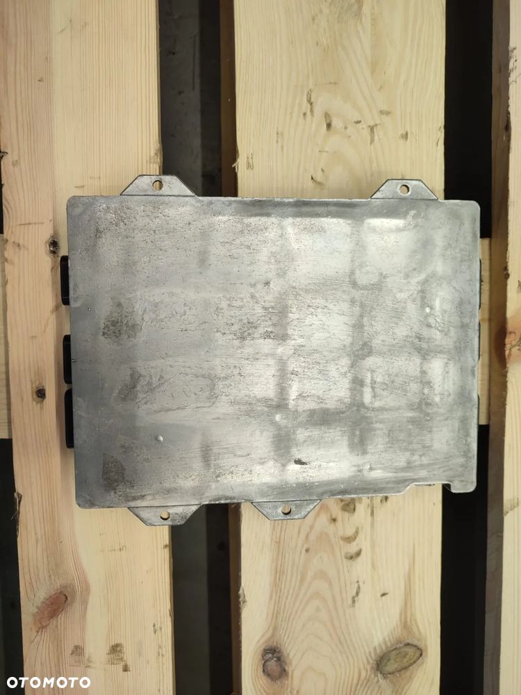 Sterownik ECU 87304732 NEW HOLLAND TM 175 - 11