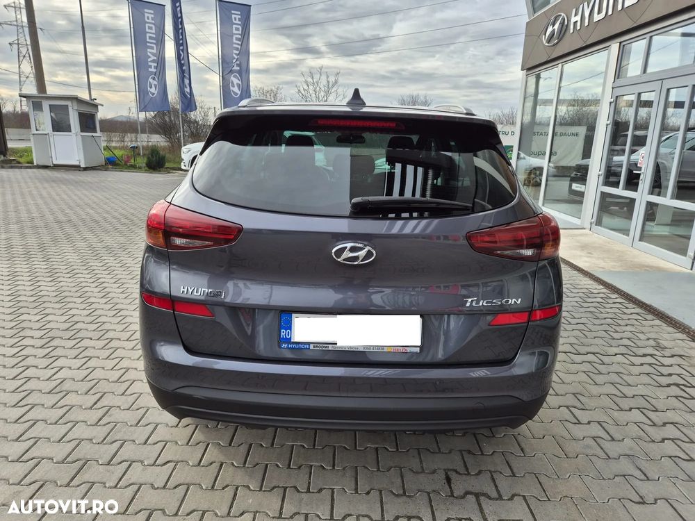 Hyundai Tucson 1.6 GDI 2WD 6MT ISG Style - 6