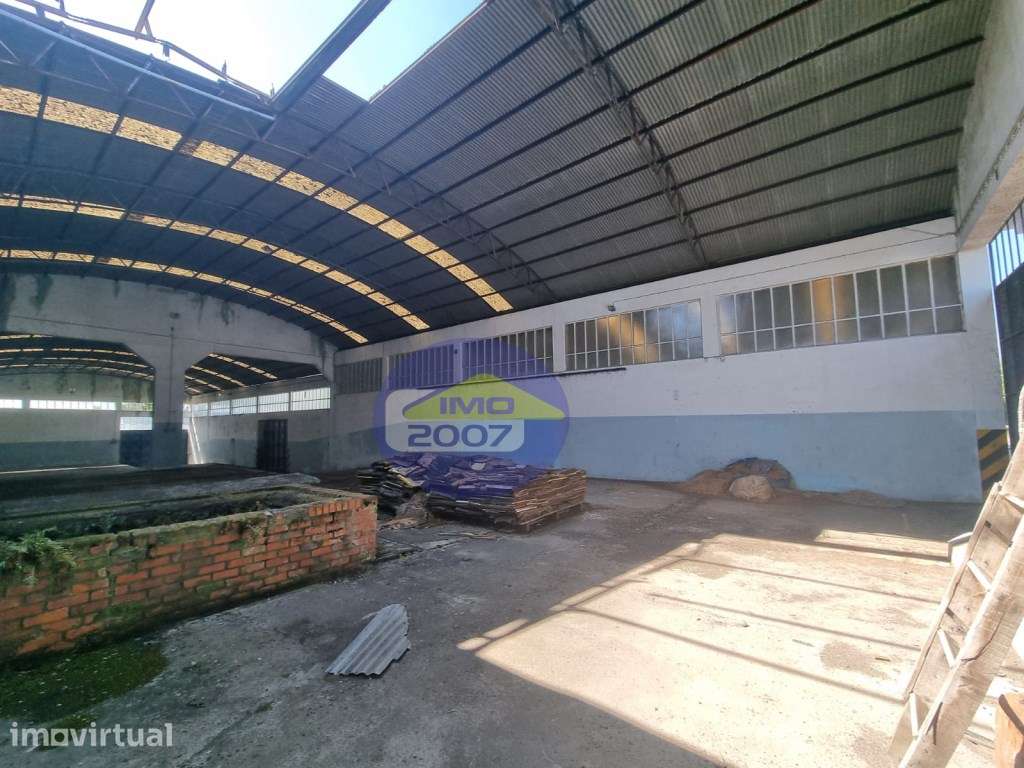 Armazém em Santa Maria de Lamas - Grande imagem: 5/20