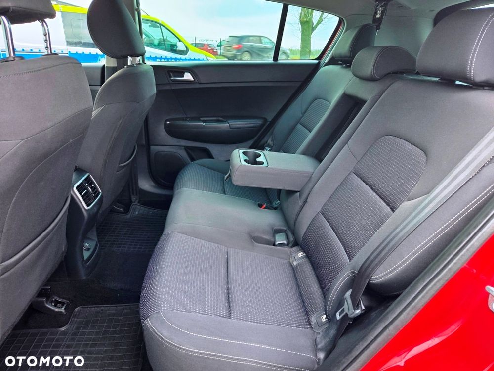 Kia Sportage 1.6 GDI 2WD Vision - 26