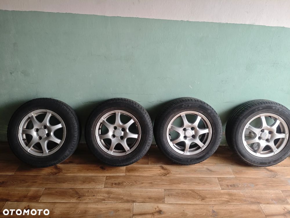 Chevrolet Aveo 1.4 16V LS - 30