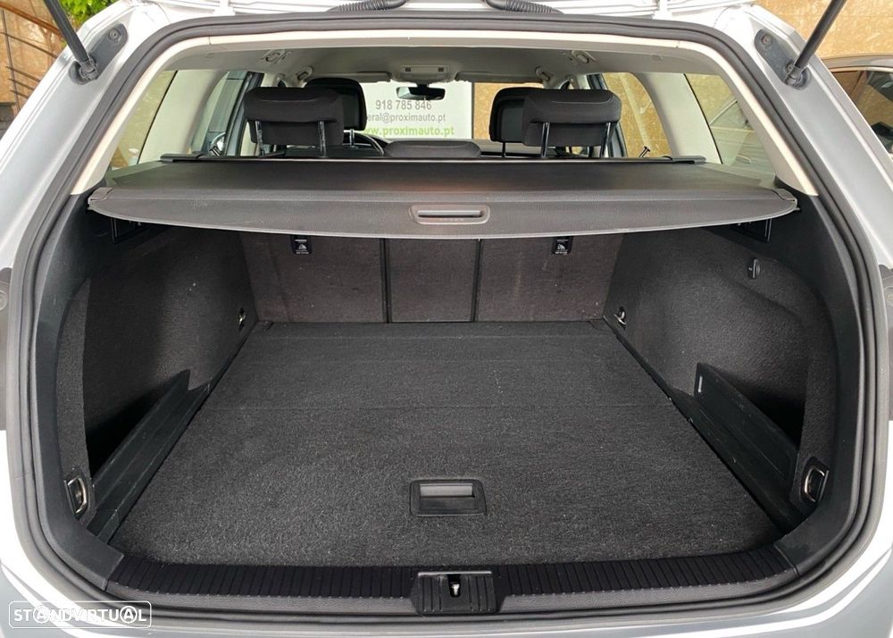 VW Passat Variant 2.0 TDi Confortline DSG - 5