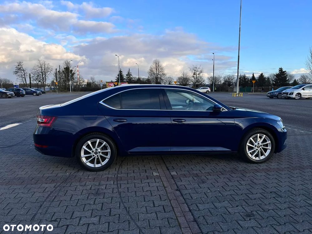 Skoda Superb 1.8 TSI Active - 7