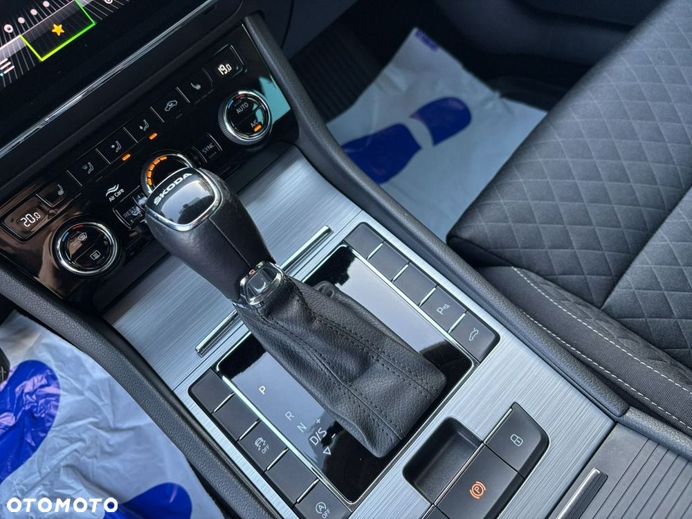 Skoda Superb - 16
