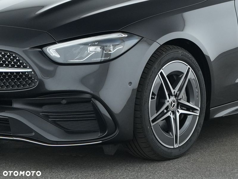 Mercedes-Benz Klasa C 300 d 4Matic 9G-TRONIC AMG Line - 4