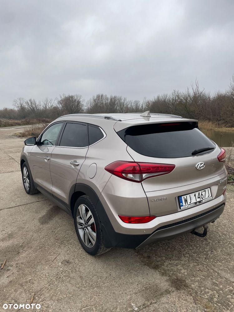 Hyundai Tucson 2.0 CRDI 4WD Automatik Premium - 10
