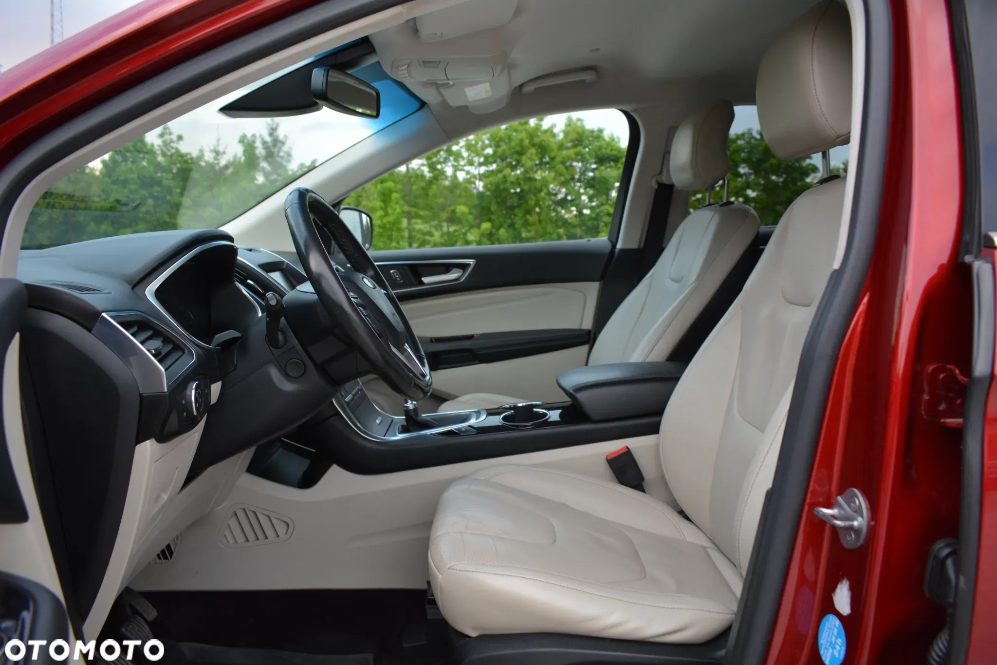 Ford Edge 2.0 TDCi 4x4 Titanium - 22
