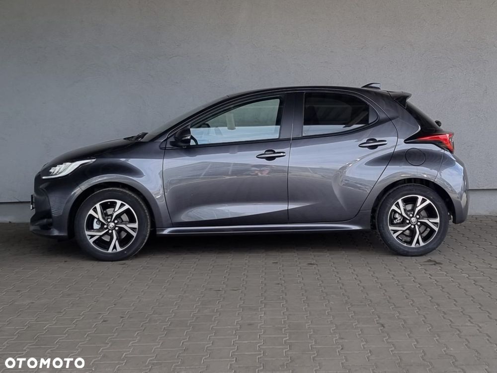 Toyota Yaris Hybrid 1.5 Style - 12