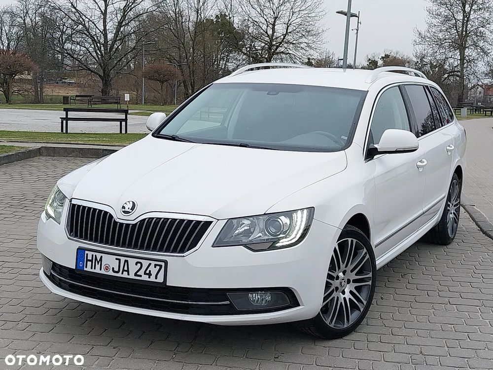 Skoda Superb 2.0 TDI DSG Exclusive - 1