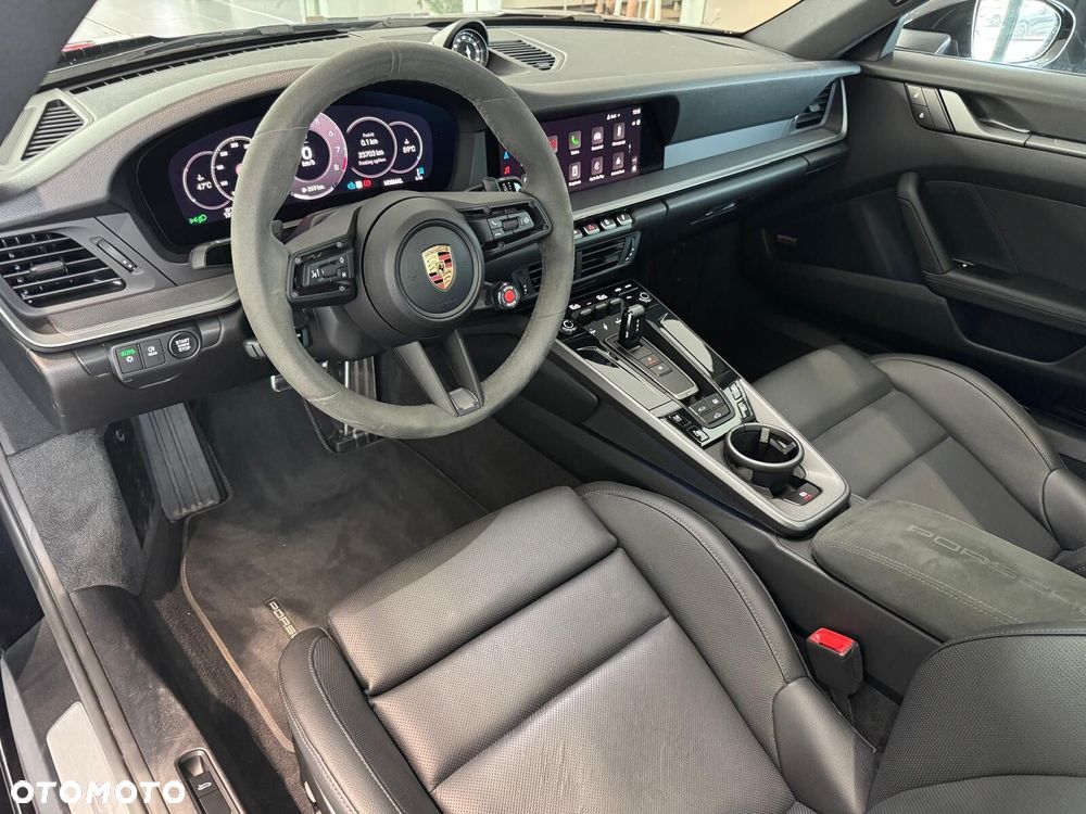 Porsche 911 - 9