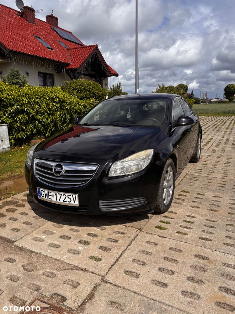 Opel Insignia - 1