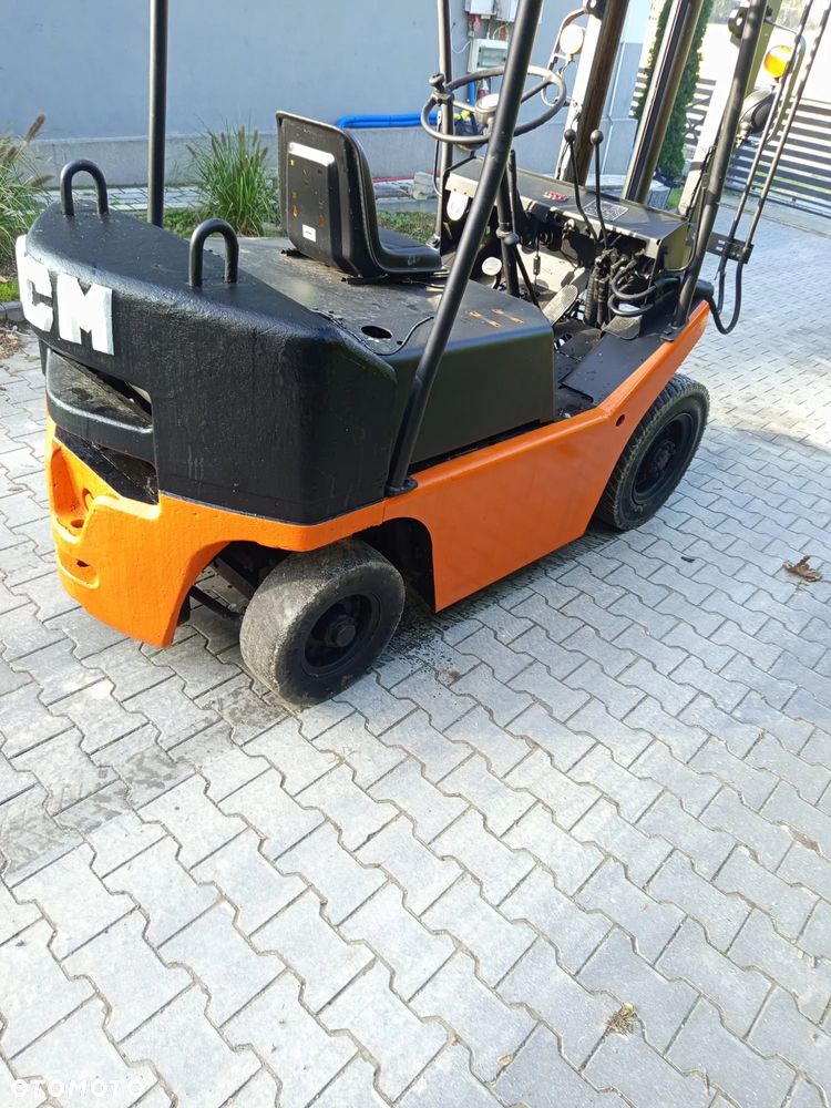 TCM Wózek widłowy TCM - 3