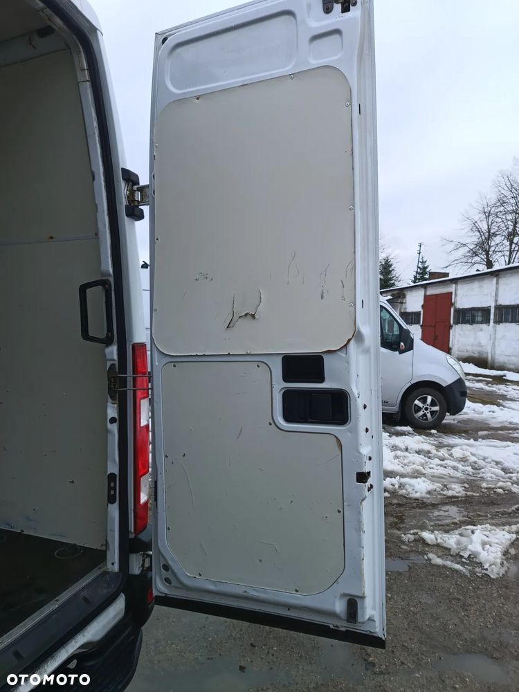 Iveco Daily 35s17 L3H2 3.0 diesel 170 kM manual 2013 HAK 3.5T WEBASTO, KAMERA COFANIA, GOTOWY DO PRACY! - 24