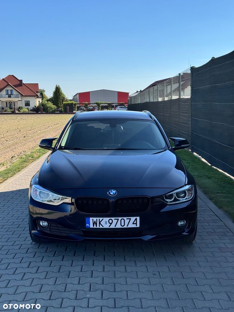 BMW Seria 3 318d - 2