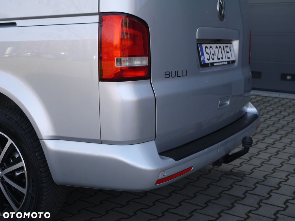 Volkswagen Caravelle - 8