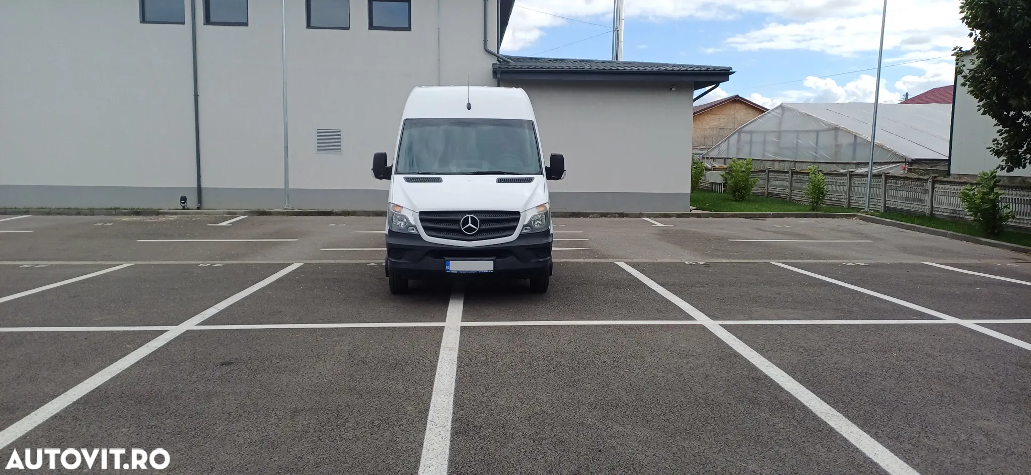 Mercedes-Benz Sprinter - 8