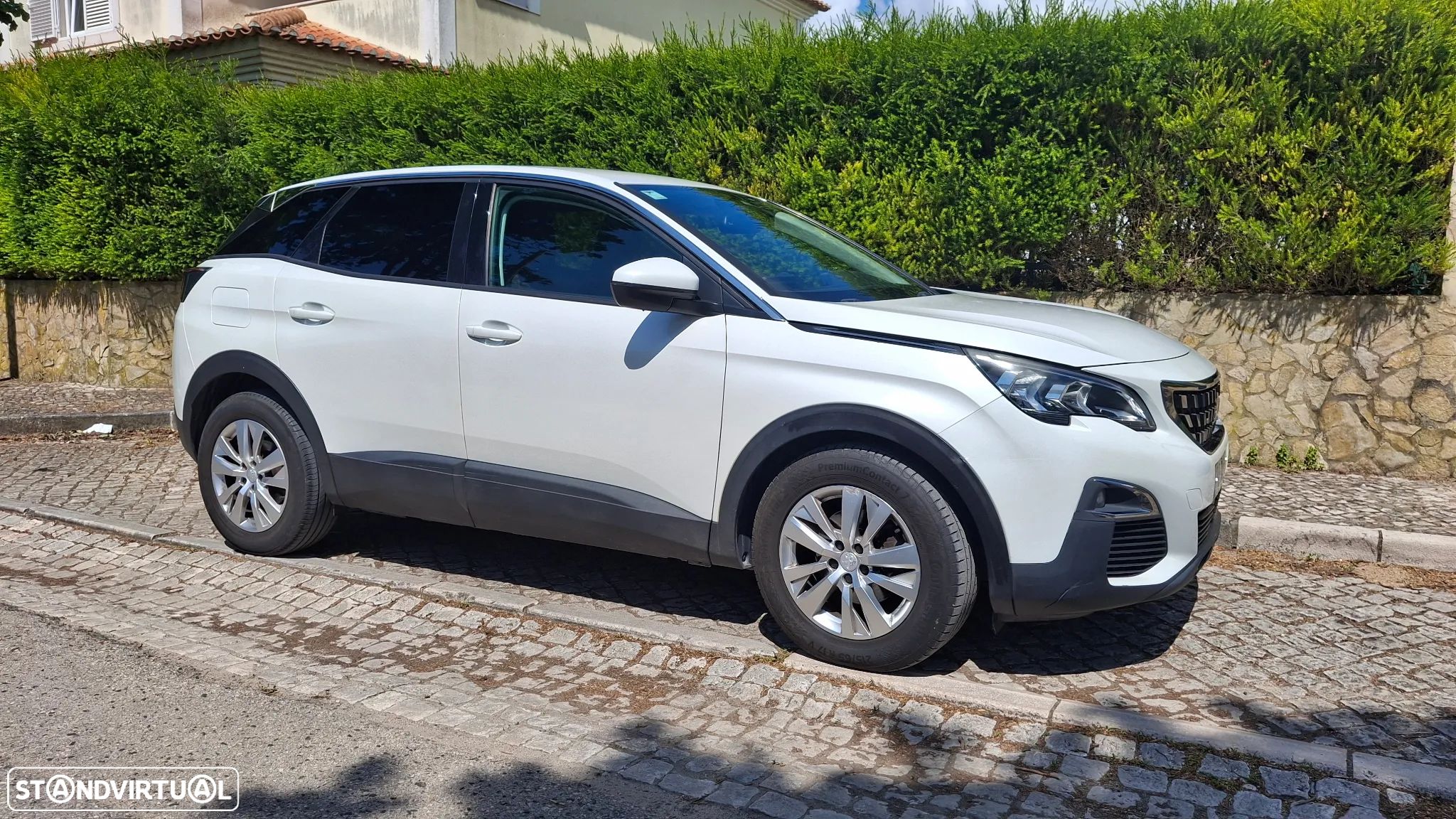 Peugeot 3008 1.5 BlueHDi Allure - 1