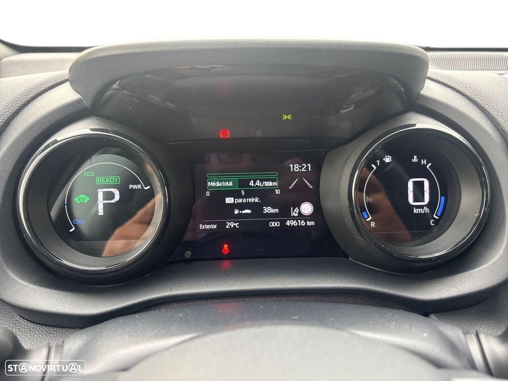 Toyota Yaris - 7