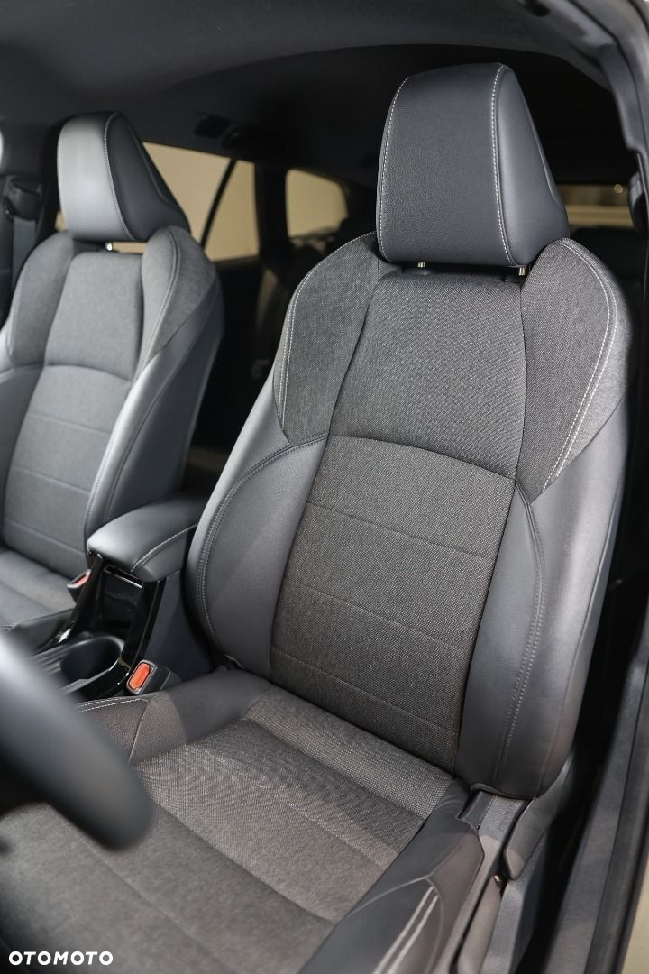 Toyota Corolla - 8