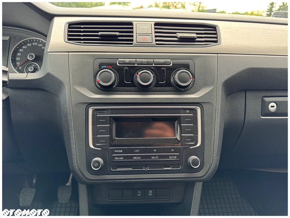 Volkswagen Caddy 2.0 TDI Trendline - 23